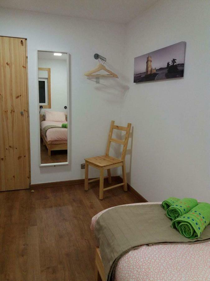 Best House Airport Lisbon Luaran gambar