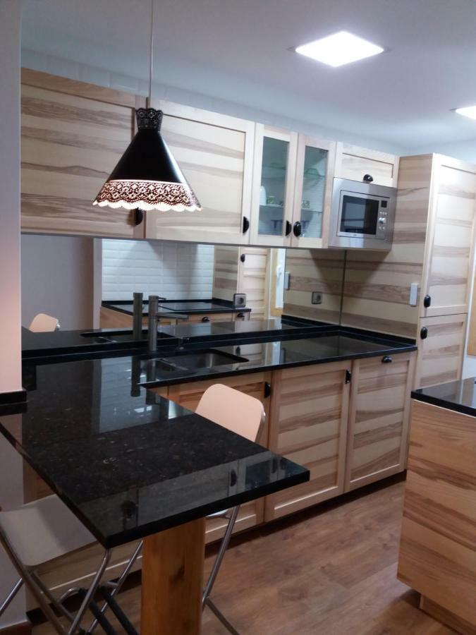 Best House Airport Lisbon Luaran gambar